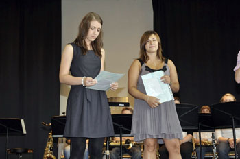 Siegerinnen Sandra-Annette Czok (links) und Alina Pasternok (rechts)