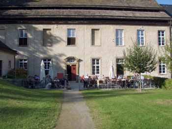 Restaurant mit Biergarten